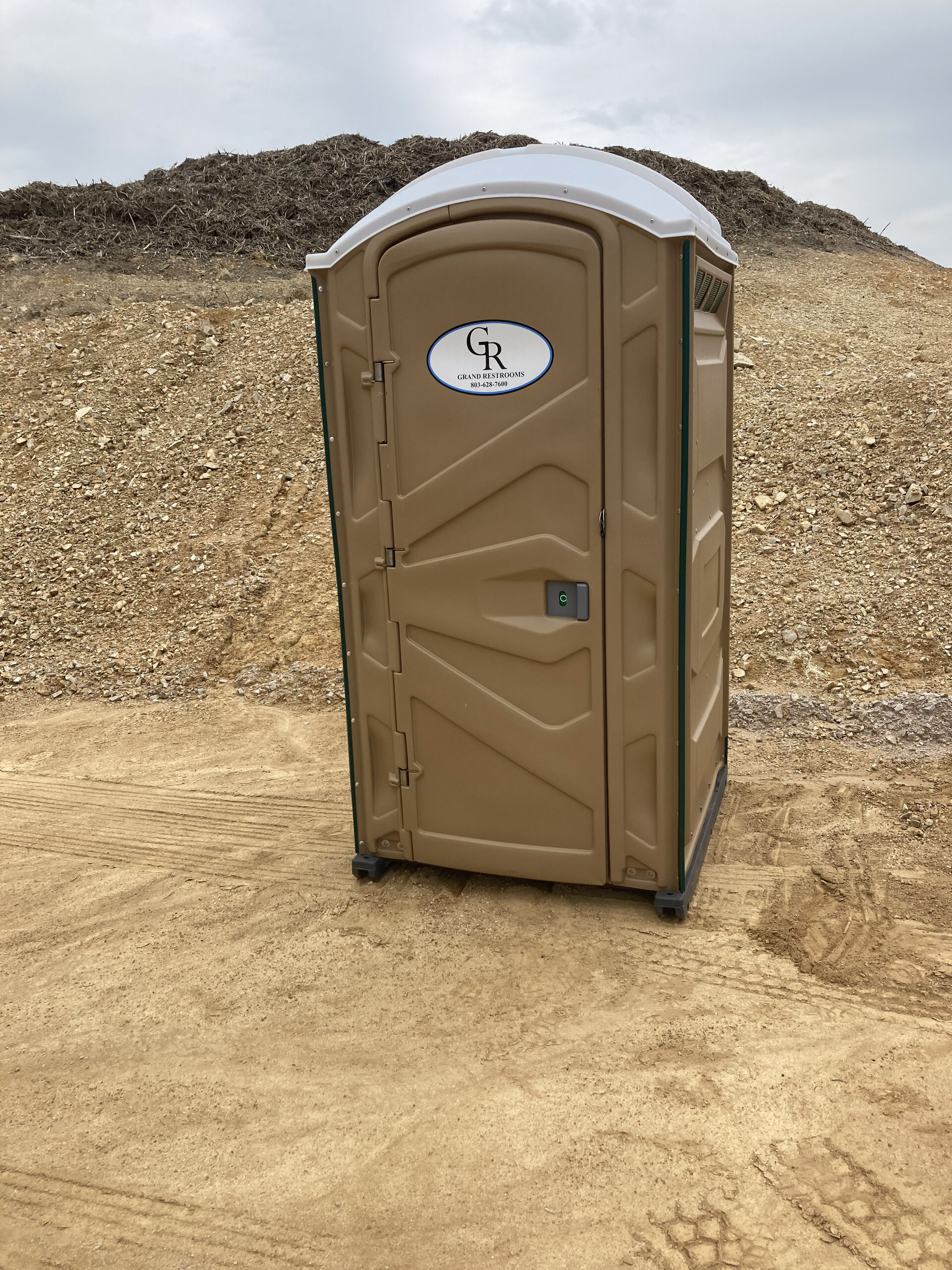 Grand Restrooms delivery fleet tank truck pumping station transporting luxury restroom trailers across the Carolinas